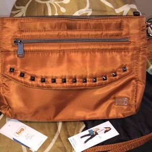 Preowned Lug Pacer 2